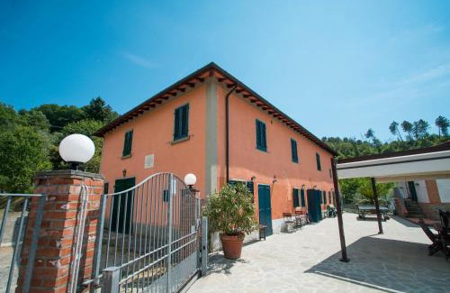 Pescia Villa | Luxury Villa in Tuscany - Casa di Nonnas