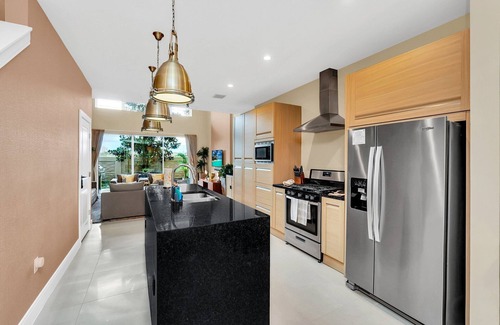 Florida Central Atlantic Coast Villa | Luxury Villa Less Than A Mile From Disneyworld *Bonus Elevator*