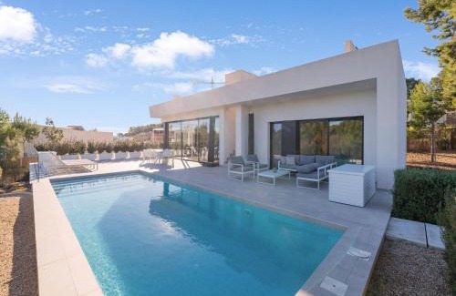 Lo Rufete Villa | Luxury Villa Near Las Colinas