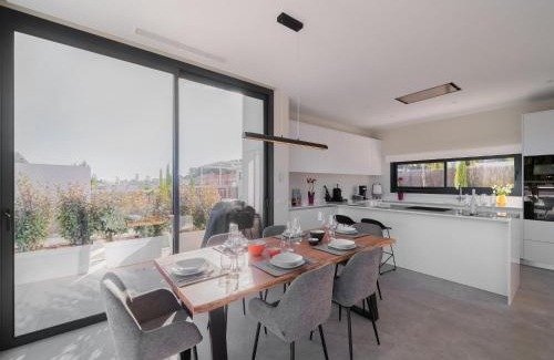 Lo Rufete Villa | Luxury Villa Near Las Colinas