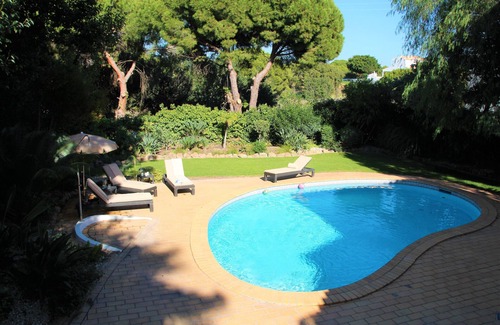 Quarteira House | Luxury Villa near Quinta do Lago & Vale de Lobo