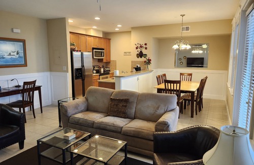 Red Fish Cove Condo | Luxury Villa on Gulf Beach next to Pointe West Resort Club