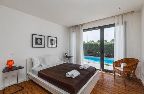 Fonte de Sesimbra Villa | Luxury Villa- Pool, garden, total privacy