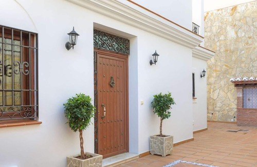 Punta Lara Villa | Luxury villa, pool table, hot tub, close amenities