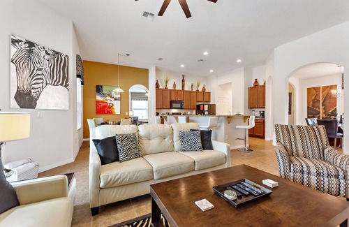 Watersong Villa | Luxury Villa, South West Facing Pool/Spa And Deck For All Day Sunshine!