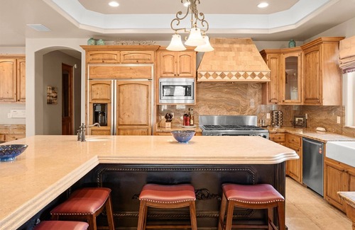 East Mesa Villa | Luxury Villa with 360 Views, Huge Pool and Spa, Putt Putt Course