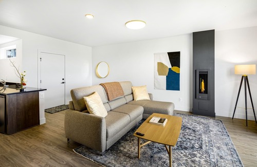 South Addition Villa | Luxury villa with inlet views, hot tub, decks, grill, balcony, fireplace, & W/D