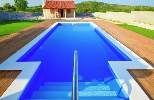 Velim Villa | Luxury Villa with Pool, Zaton