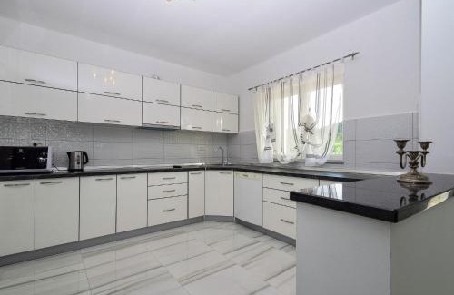 Velim Villa | Luxury Villa with Pool, Zaton