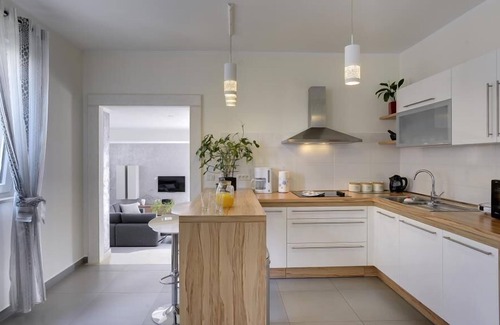 Medulin House | Luxury villa with private pool near sandy beach