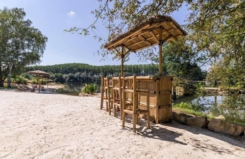 Ligne Cottage | Luxury Villa with Private Island, Heated Pool, Spa & Sauna near Nantes