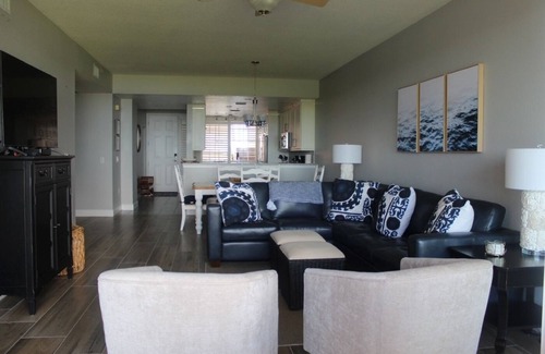 Placida Condo | Luxury Waterfront Condo by Gasparilla Sound near Pristine Beaches of Boca Grande