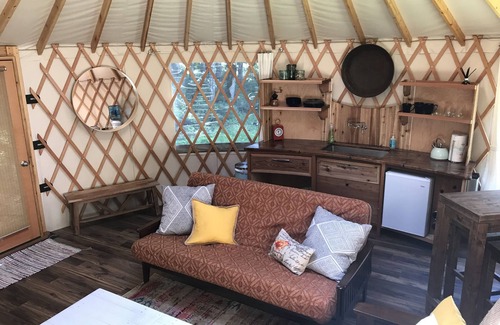 McMinnville Cabin | Luxury Wine Country Yurt Great for any Season