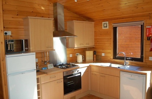 Margate Old Town Cabin | Luxury Woodland Alder Lodge