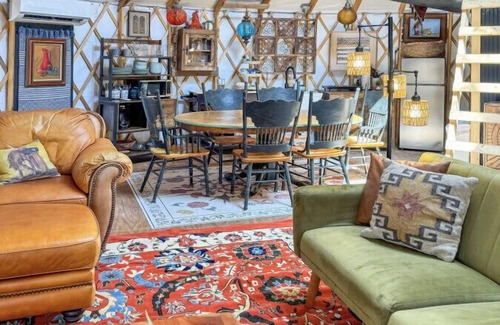 Alpine Apartment | Luxury Yurt Glamping in Big Bend @ Casa Estrella