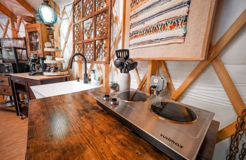 Alpine Apartment | Luxury Yurt Glamping in Big Bend @ Casa Estrella