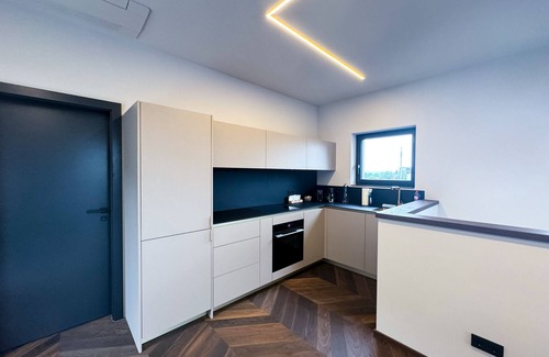 Graz-Straßgang Apartment | Luxus-penthouse mit Weitblick Über Graz