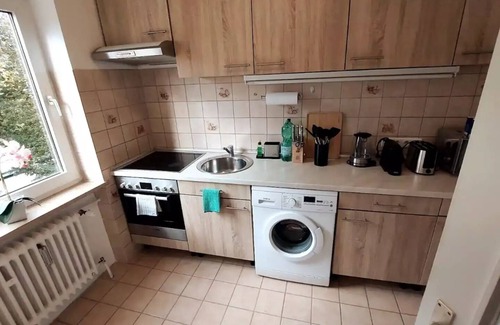 Furstenried-West Apartment | Luxus Wohnung für Mehr Platz mit Netflix in München