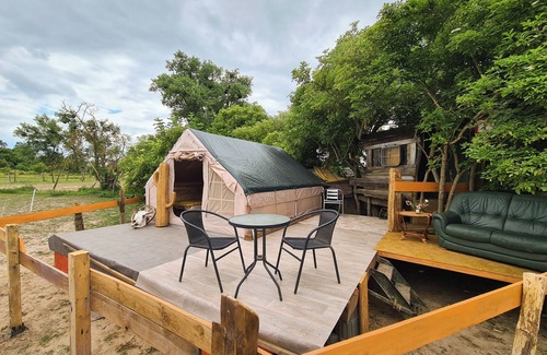 Schoeneberg b. Angermuende RV Rental | Luxuszelt in der Pferdeherde in Perfekten Westernambiente in Maximaler Natur