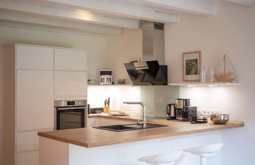 Uttum Apartment | Luzie, a stylish and cozy retreat - Van Senden