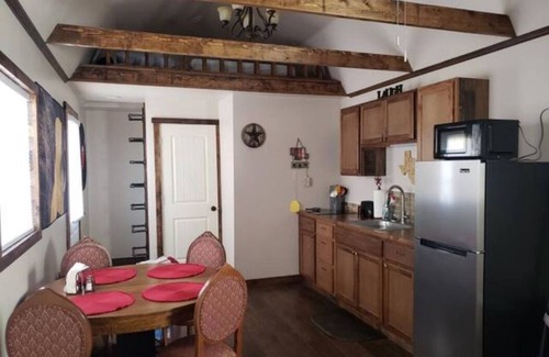 Fredonia Cabin | LV Bar Ranch Cabin#1 nMarty Robbins Theme