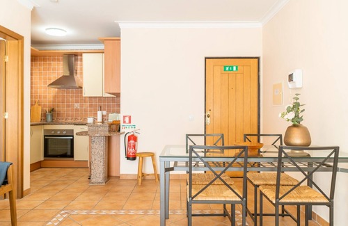 Carvalhal Apartment | LV Premier Troia TR1- AC, Comfort, Pool, Seaside