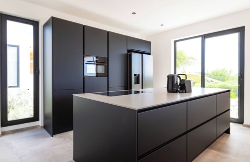 Willemstad Villa | LXRY VILLAS