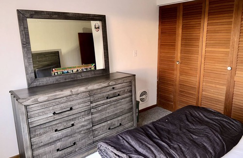 St. Louis Park Apartment | Lynn Plaza