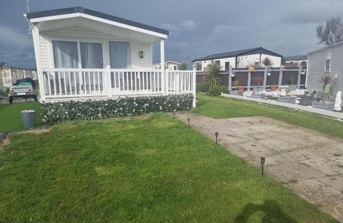 Rhyl Resort | Lyons robin hood lodge Rhyl