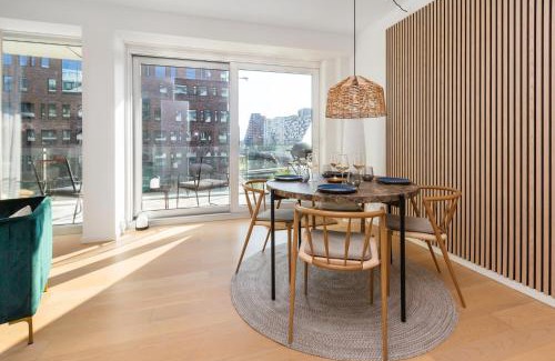 Aarhus C Apartment | Lys 3 værelses lejlighed med 26 m2 sydvendt altan