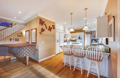Healdsburg House | Lytton Station Vineyard - Stunning 360-degree vineyard views