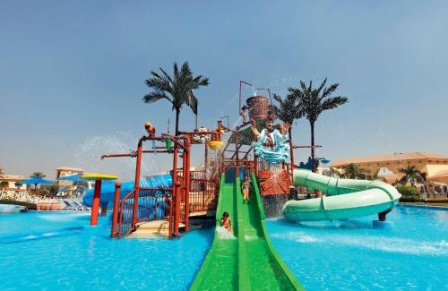 6th of October City Hotel | Mövenpick Hotel Cairo - Media City