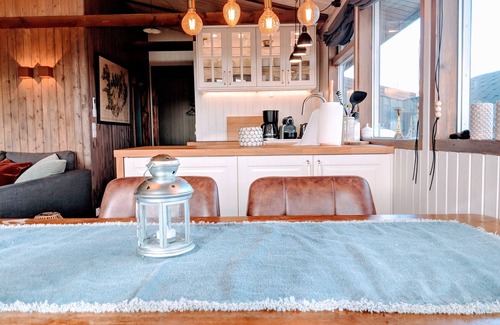 Borgarnes Cottage | Múlakot Cosy Cabins