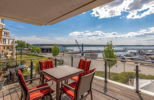 Muritz Apartment | Müritzoase - Apartment mit Infrarot-Kabine & Müritzblick in der Hafenresidenz