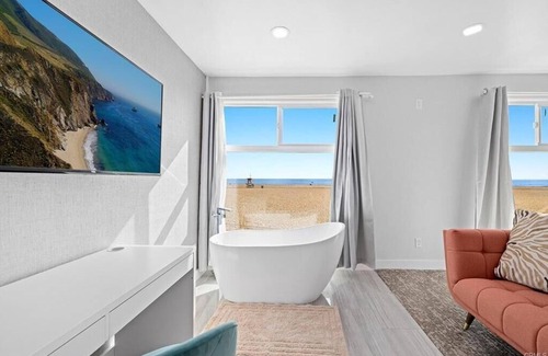 Balboa Peninsula Apartment | M Boutique Residence &Hotel