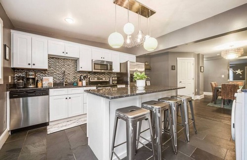 East Allegheny House | M&J - 823 James St.