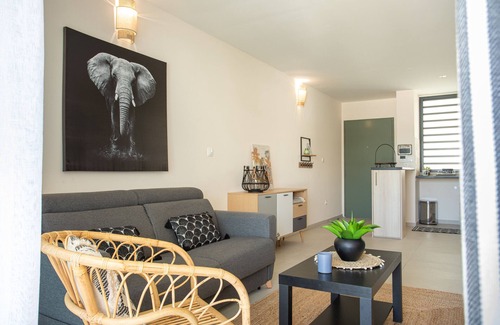 Saint-Paul Apartment | M'SAFIRINA - Appartement frond de mer
