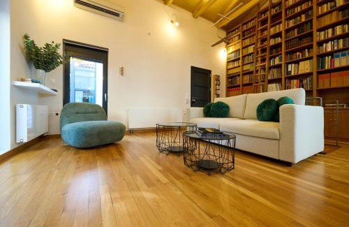 Kerameikos Villa | Ma Maison No9 Downtown Villa,jacuzzi,5bdrs,parking