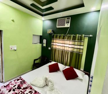 Varanasi House | Maa Durga Inn
