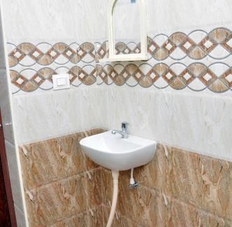 Tirupati Apartment | Maanas Homestay