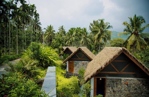 Wellington Hotel | Maayaa riverside villa by KPM Tripenta