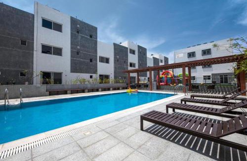 King Abdul Aziz Road Apartment | Mabaat-White Pearl Compound - 600 A-Villa 4