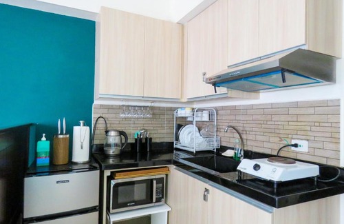 Mabolo Apartment | Mabolo Garden Flats Poolside Unit