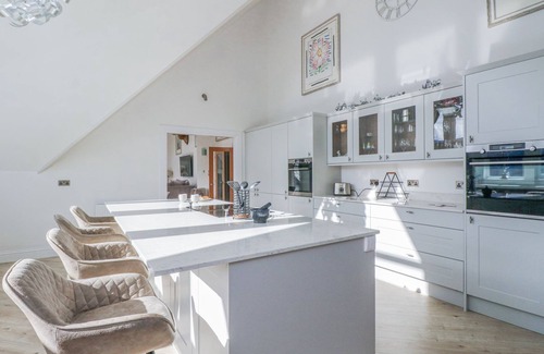 Spean Bridge Cottage | MACGREGOR RANCH, family friendly, with hot tub in Spean Bridge