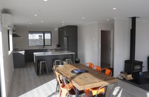 Twizel House | Mackenzie Magic