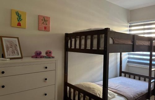 Mactan Export Processing Zone House | Mactan Cebu Guesthouse - ideal for groups - 3km from Mactan Airport