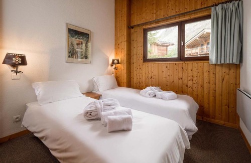 Val-d'Isere Ski Chalet | Madame Vacances Chalet Val Rogoney