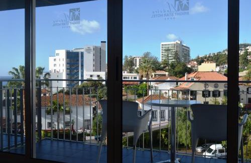 Se Hotel | Madeira Bright Star by Petit Hotels