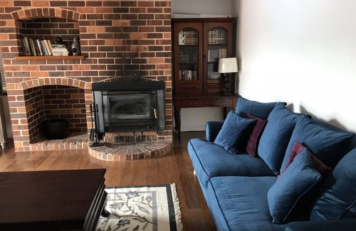 Central Mudgee House | Madeira House - District views in town