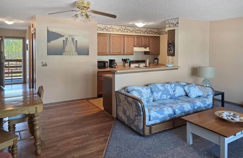 La Pointe Condo | Madeline Island Lakeview Condo: Within Steps to Downtown Attractions